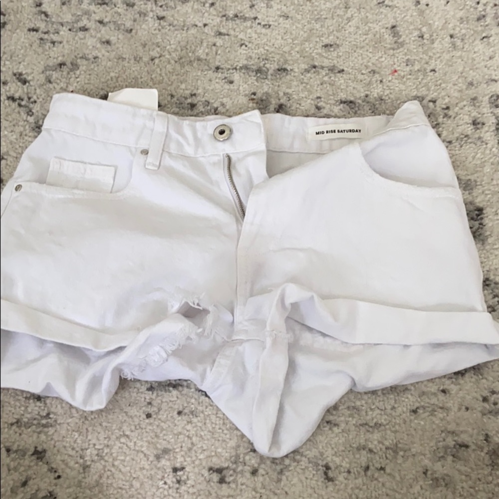 white jeans shorts